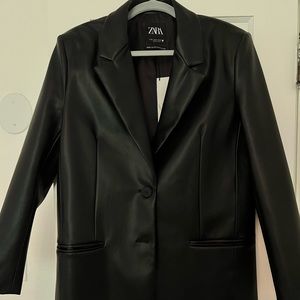 ｡.:*･･* Zara Faux Leather Oversized Blazer BRAND NEW WITH TAGS '･* .｡:*･゜ﾟ